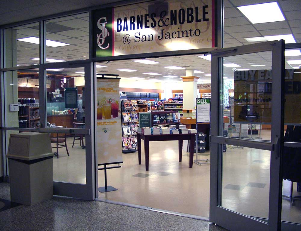 Barnes and Noble North Campus